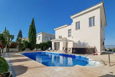 Superbe maison à Neo Chorio avec WiFi