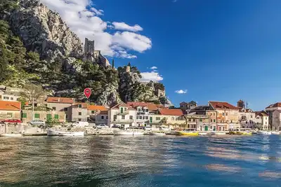 Image de Superbe appartement à Omis avec WiFi