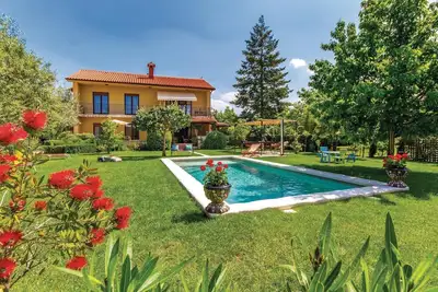 Image de Belle maison de 6 chambres à Marcana