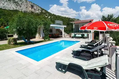 Image de Superbe maison Ă Podaspilje avec WiFi