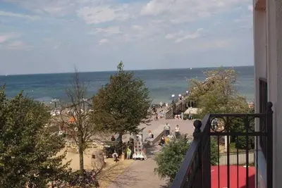 Image de (158) appartement de 3 pièces avec balcon - vue directe sur le lac - immeuble résidentiel Atlantic