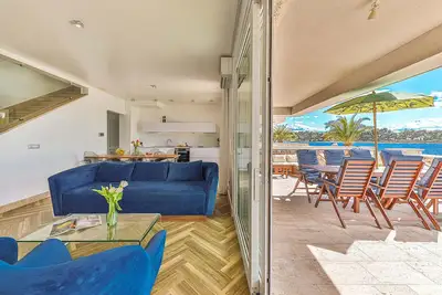 Image de Superbe maison à Trogir avec WiFi