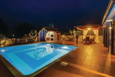 Image de Superbe maison de 3 chambres à Nerezine