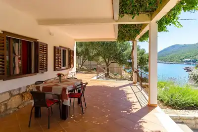 Image de Appartements Nedeljko (34121-A1) - Gdinj - île de Hvar
