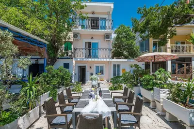 Image de Maison Katarina (39861-K1) - Bratus