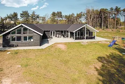 Image de Superbe maison de 8 chambres à Nexø