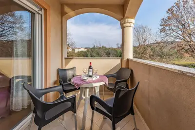 Image de Superbe appartement de 2 chambres à.