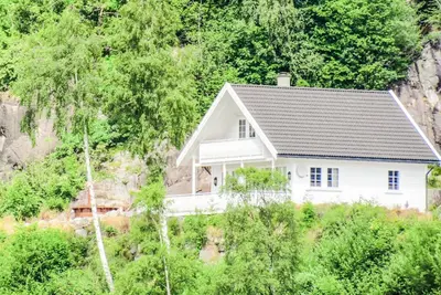 Image de Belle maison à Fister avec WiFi