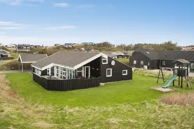 Image de Superbe maison à Løkken avec sauna