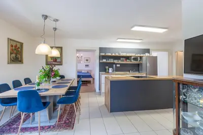 Image de Superbe appartement à Porec avec WiFi