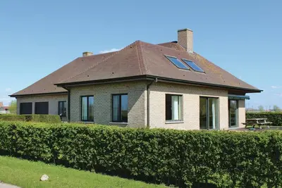 Image de Belle maison à Dixmude avec WiFi