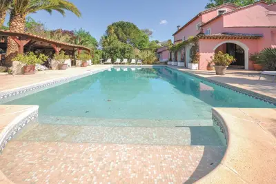 Image de Superbe maison à Plascassier avec WiFi