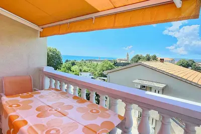 Image de Appartement de vacances dans un endroit calme avec vue sur la mer