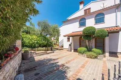 Image de Bel appartement de 2 chambres à Rovinj