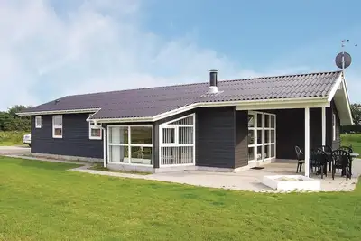 Image de Superbe maison à Storvorde avec sauna