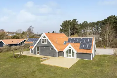 Image de Superbe maison à Rudkøbing avec sauna