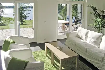 Image de Belle maison à Bolmsö avec sauna
