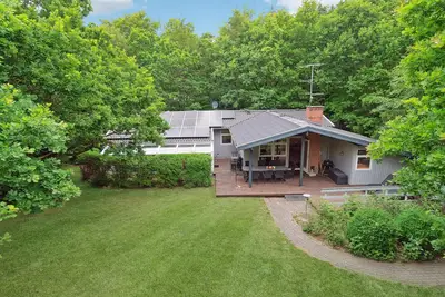 Image de Belle maison à Glesborg avec WiFi