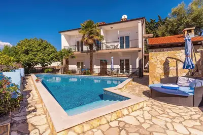 Image de Superbe appartement 1 chambre à Krk