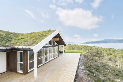 Image de Superbe maison de 4 chambres à Kvisvik