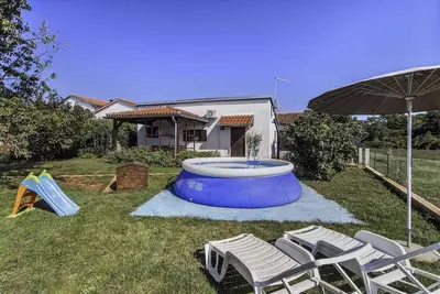 Image de Maison de vacances avec terrasse et air conditionné