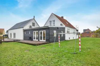 Image de Belle maison à Glesborg avec WiFi