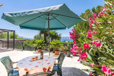 Image de Appartement de vacances avec vue sur la mer et grande terrasse