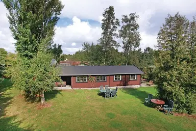 Image de Belle maison de 3 chambres à Nykøbing.