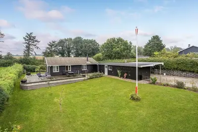 Image de Belle maison de 2 chambres à Hejls