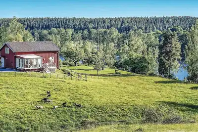 Image de Superbe maison à Stjänrhov avec Wi-Fi