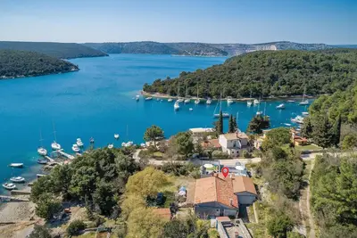 Image de Jolie maison à Labin avec jacuzzi