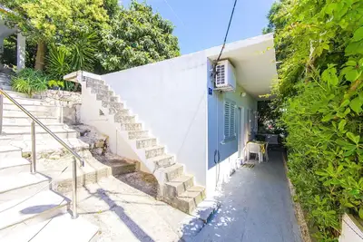 Image de Maison Rose (44391-K1) - Zivogosce