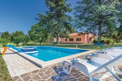 Image de Belle maison à Krsan avec WiFi