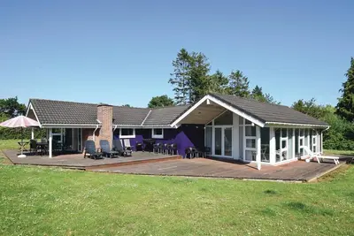 Image de Superbe maison à Rudkøbing avec sauna