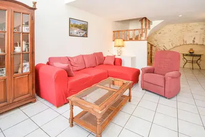 Image de Belle maison de 2 chambres à Cessenon.