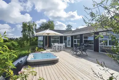 Image de Superbe maison de 2 chambres à.