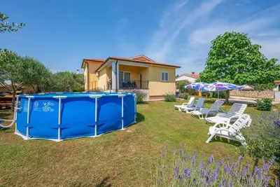 Image de Magnifique maison à Nedescina avec WiFi