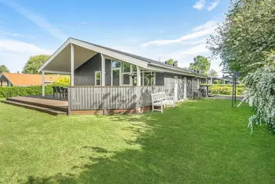 Image de Maison confortable à Juelsminde avec.