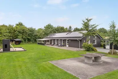 Image de Superbe maison à Oksbøl avec sauna