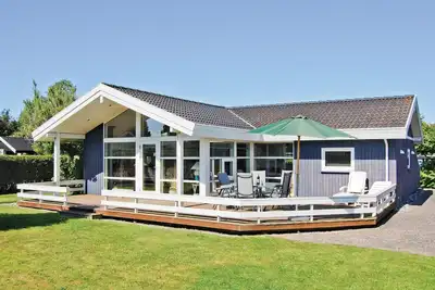 Image de Superbe maison à Strøby avec Wi-Fi