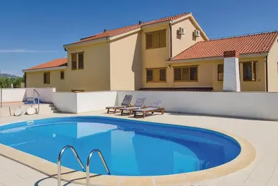 Image de Magnifique appartement de 2 chambres à.