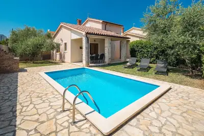 Image de Superbe maison de 2 chambres à Liznjan