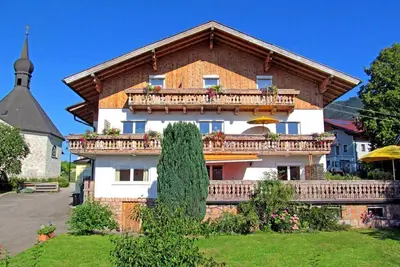 Image de Mondsee - Guesthouse Horizont - Appartements - 3 Edelweiss