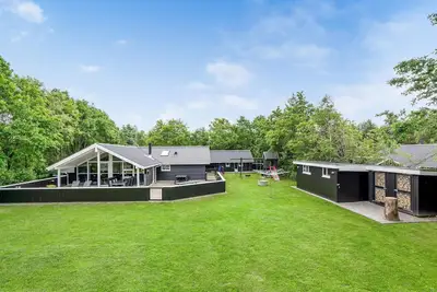 Image de Superbe maison à Oksbøl avec sauna