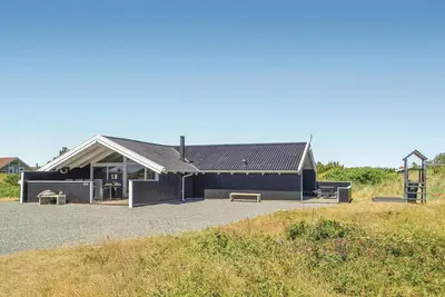 Image de Belle maison Ă Hvide Sande avec sauna