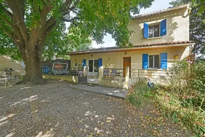 Image de Superbe maison de 3 chambres à Mazan