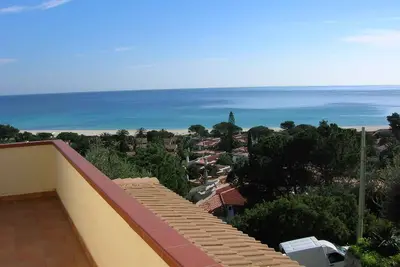 Image de Maison de vacances avec vue sur la mer depuis la terrasse