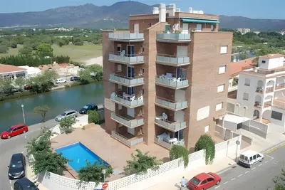 Image de Appartement de vacances avec piscine