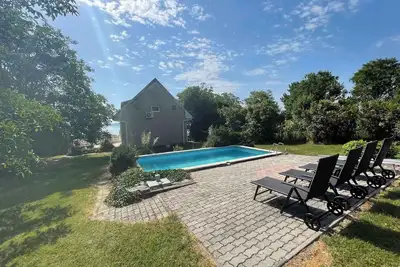 Image de Maison de vacances avec piscine et vue panoramique sur le lac Balaton