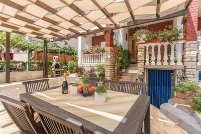 Image de Superbe appartement à Biograd avec WiFi